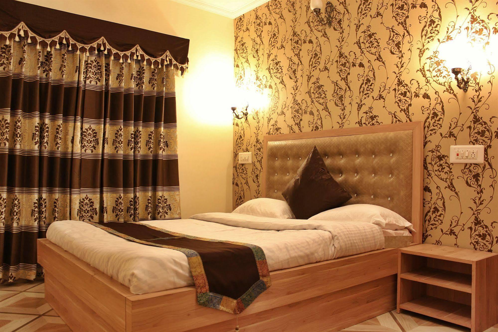 Hotel Walisons Resorts Srīnagar Eksteriør bilde