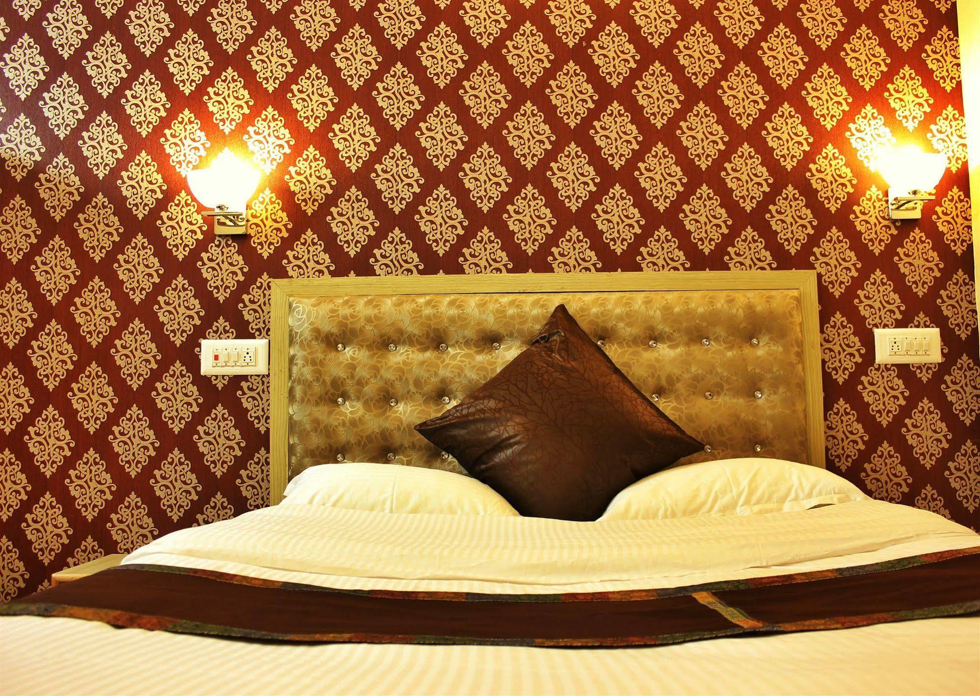 Hotel Walisons Resorts Srīnagar Eksteriør bilde